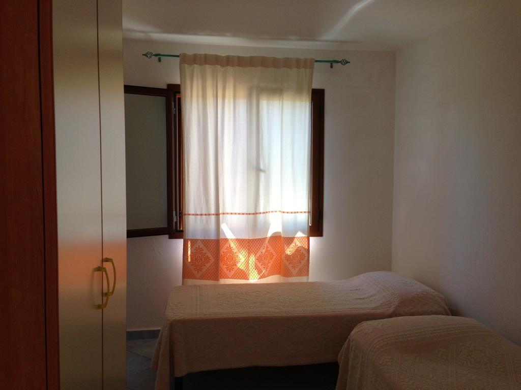 Case Vacanza Rosa Porto San Paolo  Oda fotoğraf